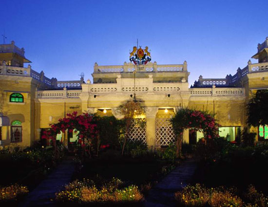 india,few days in chhattisgarh,places to be visited in chhattisgarh,places to be visited in india,chhattisgarh tourism,tourist places of chhattisgarh,tourist places of india,chitrakot waterfall,kawardha palace,achanakumar wildlife sanctuary,maitri bagh,bastar palace