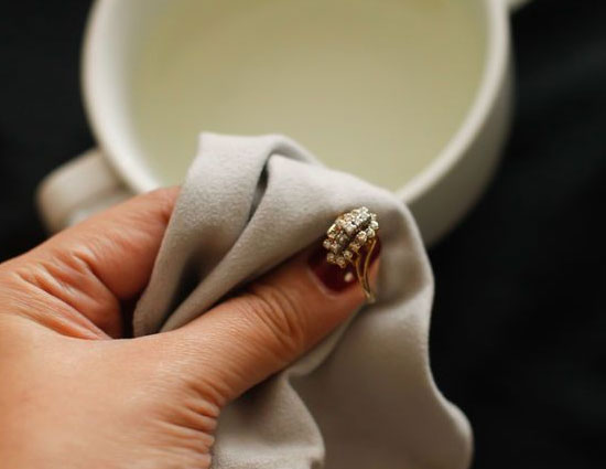 household,8 tips to clean jewellery,ways to clean jewellery,easy tips to clean jewellery,tips to clean jewellery at house