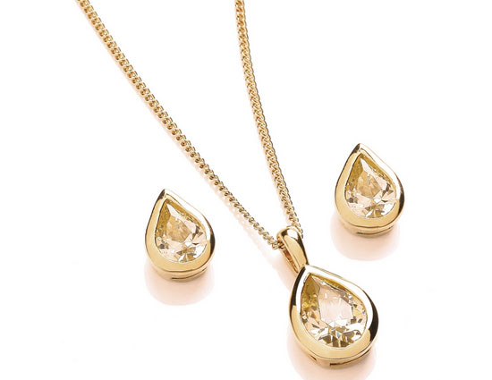 household,8 tips to clean jewellery,ways to clean jewellery,easy tips to clean jewellery,tips to clean jewellery at house