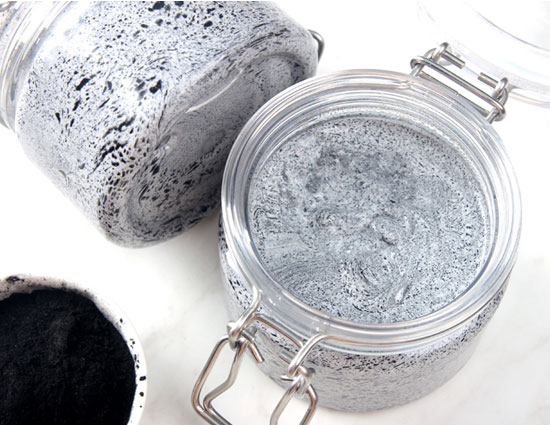 household,8 tips to clean jewellery,ways to clean jewellery,easy tips to clean jewellery,tips to clean jewellery at house