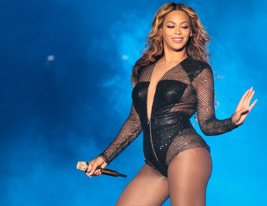 beyonce,5 most followed celebrities on instagram,instagram,social media celebrities,most followed celebrities,selena gomez,taylor swift,ariana grande,kim kardashian