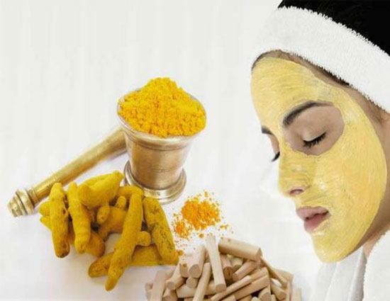 beauty,Lemon,turmeric,home remedies to get beautiful skin,skin tips,aelovera