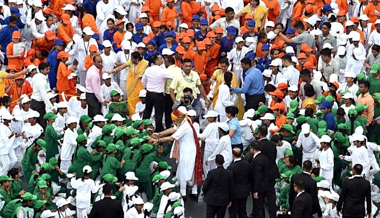 Madhya Pradesh / No parade, cultural programs of children on Independence Day due to pandemic