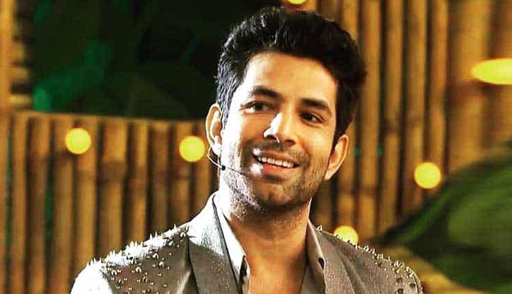 BB-15 : बेघर होने के बाद साहिल बोले...काम्या ने निक्की के लिए कहा, कश्मीरा ने इस जोड़ी पर साधा निशाना  
