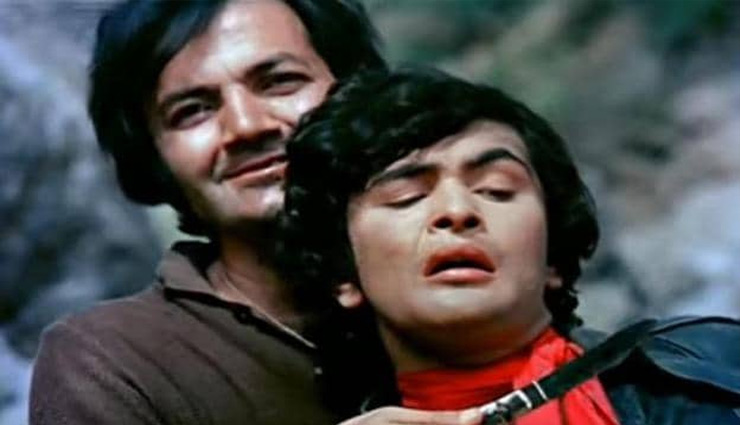 tanuja,prem chopra,tanuja birthday,prem chopra birthday,kajol,tanisha mukerji,sharman joshi,vikas bhalla,bollywood news in hindi