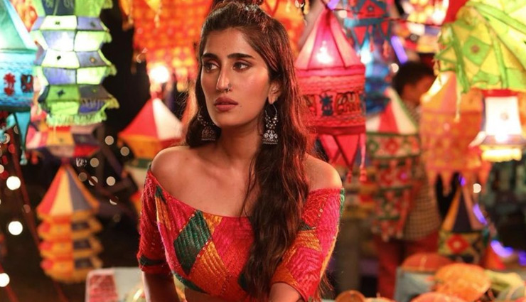 BB-15 : घर से बेघर होने के बाद अकासा ने इन्हें बताया विजेता, गौहर ने तेजस्वी को लगाई लताड़, करण कुंद्रा...
