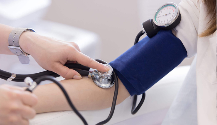 hibiscus tea,advantages for body,hibiscus tea body,hibiscus tea medicinal value,blood pressure,weight,health news in hindi