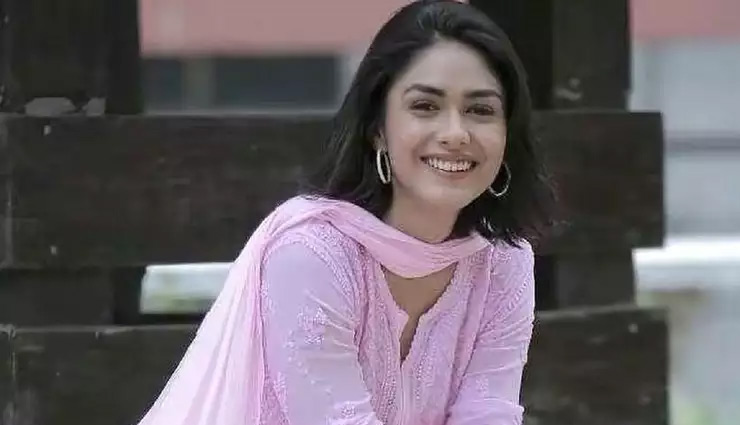 arvind trivedi,vicky kaushal,mrunal thakur,prem sagar,ravan,sardar udham,pippa,bollywood news in hindi