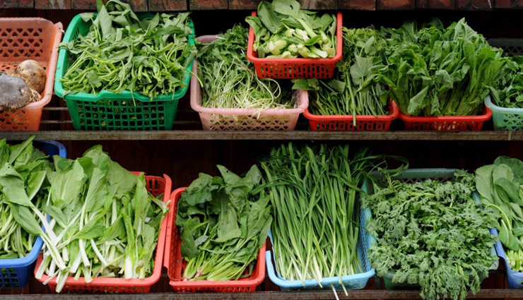 lips,lip care,summer,chapped lips,water,glycerine,vaseline,green vegetables,beauty article in hindi