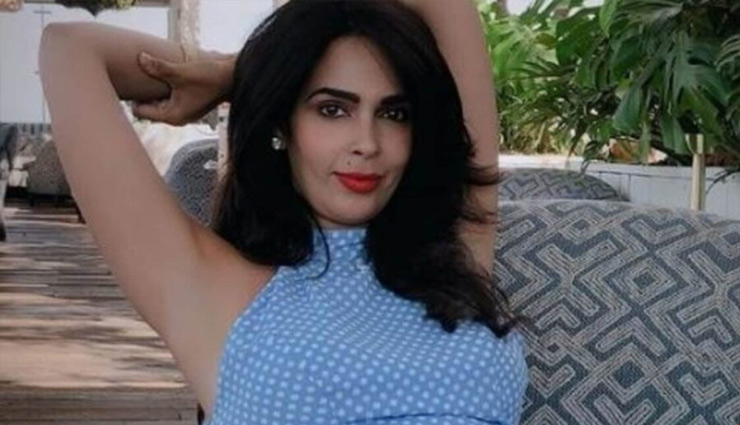 kriti sanon,taapsee pannu,mallika sherawat,ganpat movie,bollywood news in hindi