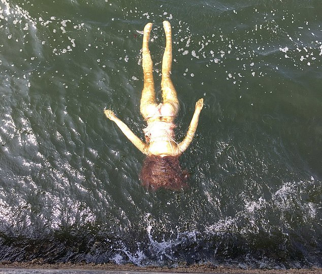 japan,rescue team,drowning woman,japanese harbour,sex doll