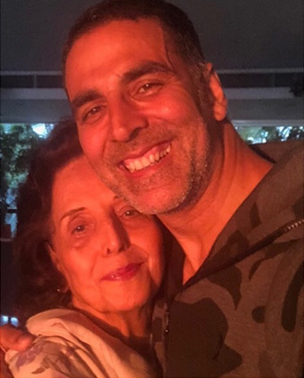 Akshay Kumar,actor akshay kumar,aruna bhatia,cindrella movie,akshay mother hospital,rahul roy,brain stroke,bollywood news in hindi