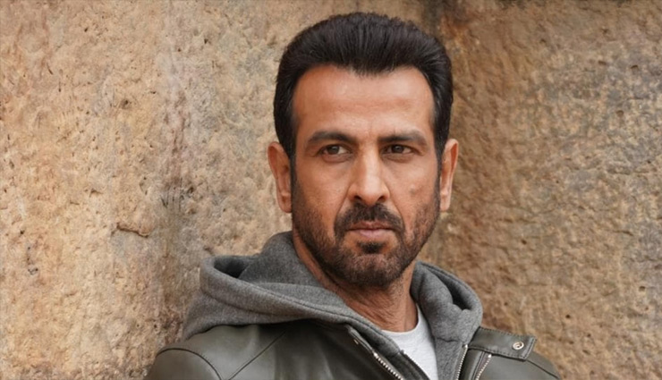 laal singh chaddha movie,badhai do movie,ronit roy,aamir khan,rajkumar rao,bollywood news in hindi