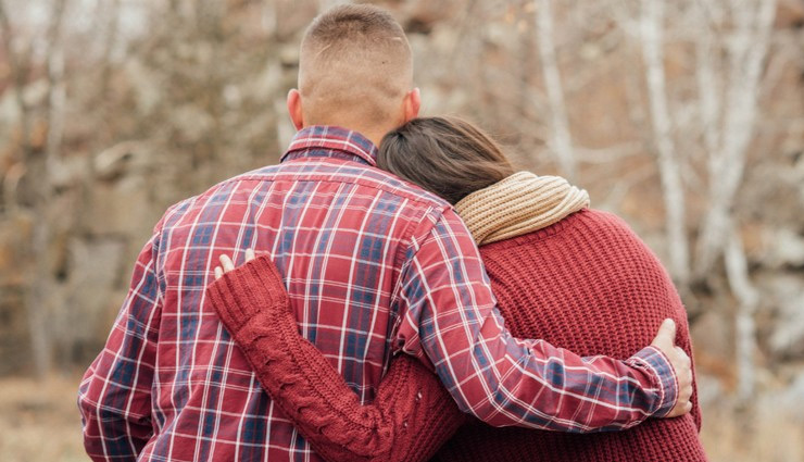 शादी के बाद की जिंदगी में होता है दिन-रात का अंतर, ये 10 बदलाव आना नेचुरल, देखें... couple life,marriage,marriage couple,husband,wife,husband wife,family,relationship article in hindi