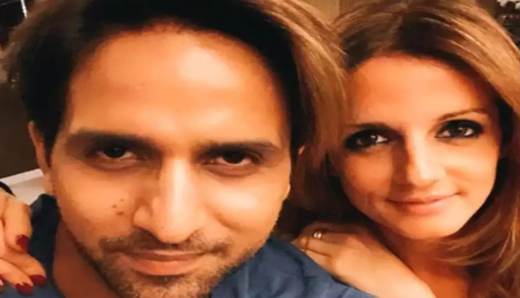 vicky kaushal,katrina kaif,sussanne khan,sardar udham movie,Hrithik Roshan,bollywood news in hindi