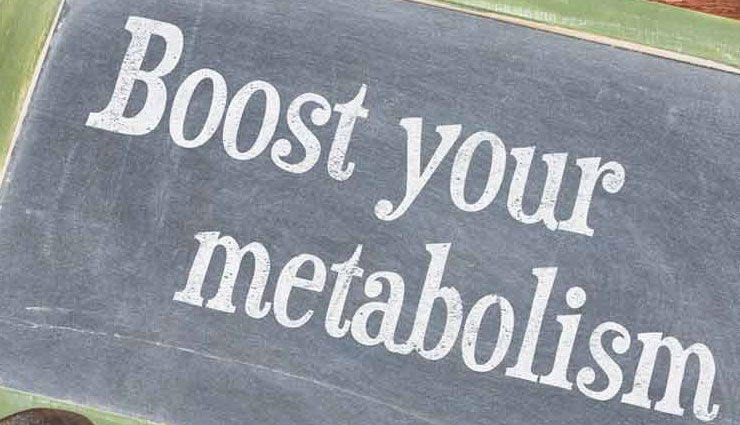 ठंडा पानी : गले में उतरते ही एनर्जी आना शुरू, इन समस्याओं को मिटाने में करे मदद cold water,cold water benfits,energy,water glass,hydrate,calorie,weight,metabolism,healthy hair and skin,health article in hindi