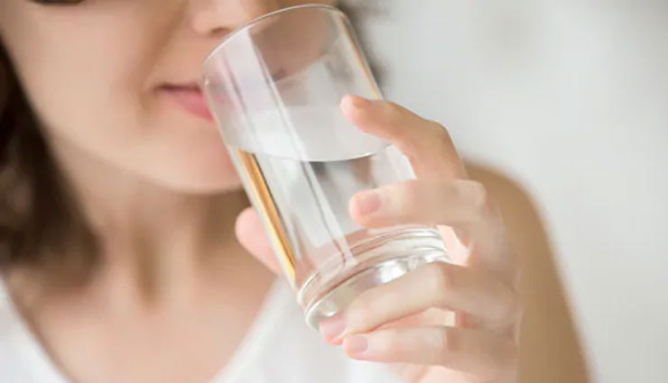 skin allergy,skin allergy reasons,skin allergy symptoms,skin allergy home tips,immunity,rashes,itch,pimples,neem aloe vera,health article in hindi