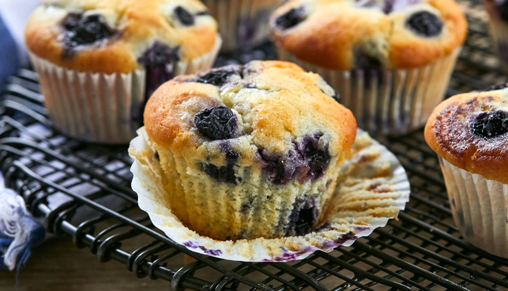 snacks,double berry muffins recipe,muffins recipe,snacks recipe,breakfast recipe,recipe