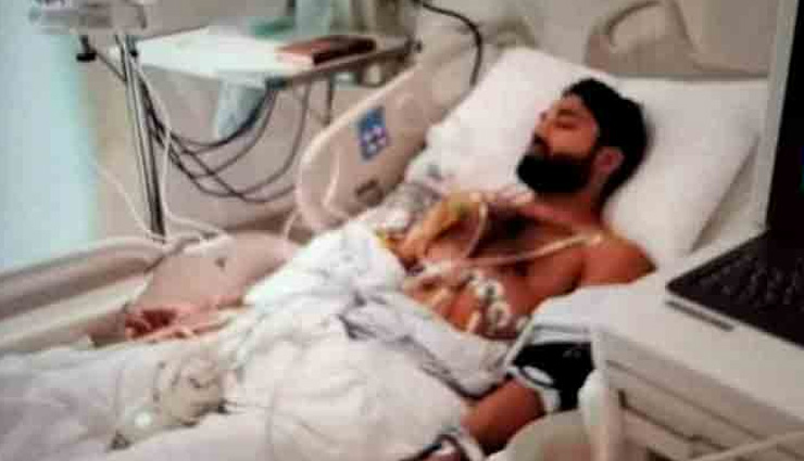 T20 WC : आफरीदी ने साधा आफरीदी पर निशाना, हारिस-मैक्सवेल ने दिखाई दोस्ती, बाबर ने की रिजवान की तारीफ
t20 world cup,shahid afridi,shaheen shah afridi,haris rauf,mohammad riwzwan,maxwell,sports news in hindi