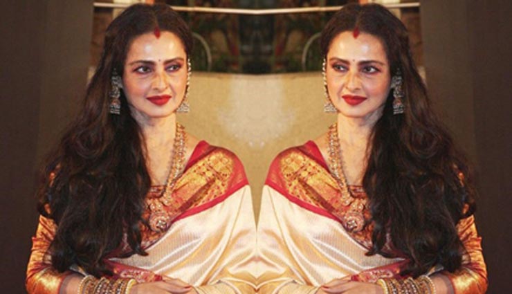 fashion tips,blouse fashion,blouse fashion,copy from rekha closest,latest blouse trends