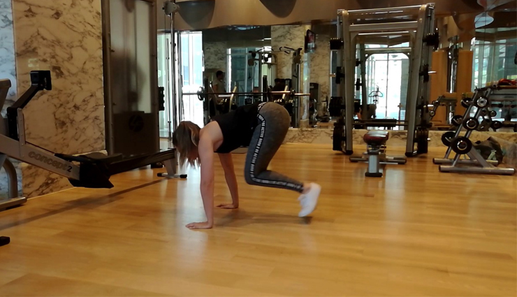 abs exercises,8 abs exercises,pilates saw,tummy tack,dolphin dives,sit-ups with extensions,frankenstein abs,3-point hops,scale pose,side-crunch push-ups,healthy exercises,Health,Health tips