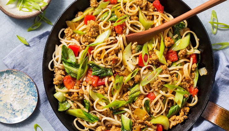 foods in myanmar,famous cuisines in myanmar,myanmar