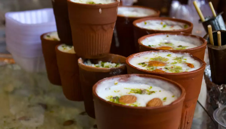 भांग की खुमारी का अंदाजा लगाने और नशा कम करने के लिए हैं ये खास उपाय holi,bhang,hangover,bhang hangover,cannabis,marijuana,curd,Lemon,ghee