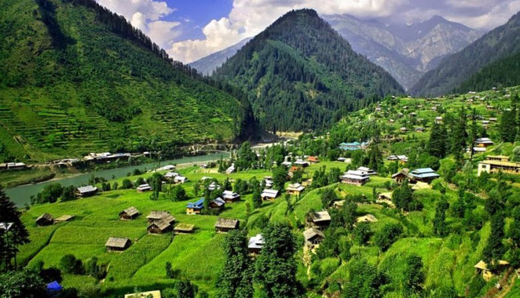 कश्मीर घाटी : बरबस ही अपनी ओर खींचती हैं हरी-भरी वादियां, इन जगहों की सैर से न चूकें...