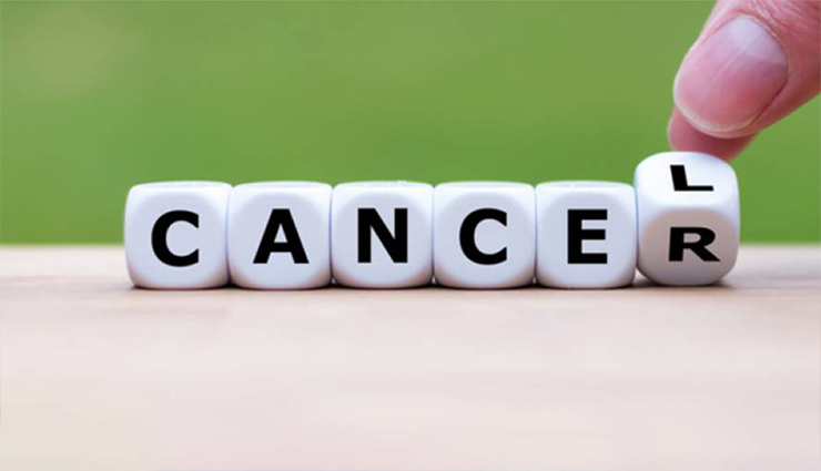 carrot ginger juice benefits,health benefits of carrot ginger juice,carrot ginger juice for immune system,anti-inflammatory juice,carrot and ginger juice digestion,ginger carrot juice for skin health,carrot ginger juice detox,carrot ginger turmeric juice,benefits of carrot ginger juice,ginger carrot juice weight loss