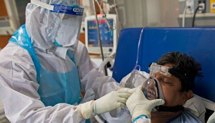 देश में 24 घंटे में रिकॉर्ड 4.01 लाख मरीज मिले, 3,521 लोगों की मौत