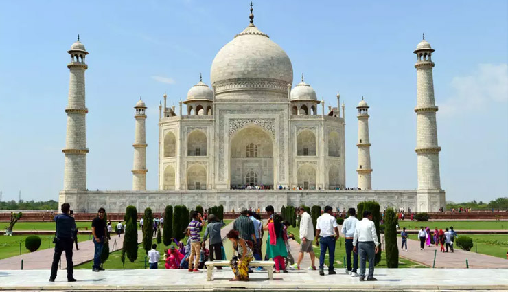 preparation,summer vacation,tourism,summer vacation tourism,destination,flight,train booking,accommodation,itinerary,packing,travel news in hindi