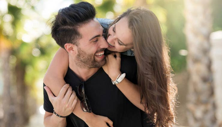 सता रहा अनजाना डर! इन 9 बातों से चलता है पता...आपको लेकर सचमुच सीरियस है बॉयफ्रेंड
girlfriend,boyfriend,girlfriend boyfriend,marriage,relationship article in hindi