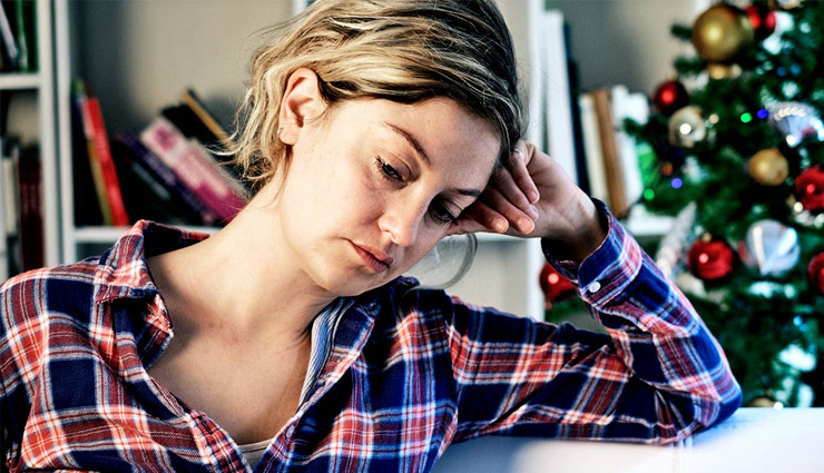 depression,depression symptoms,depression reasons,depression solutions,friends,office,psychologist,health article in hindi