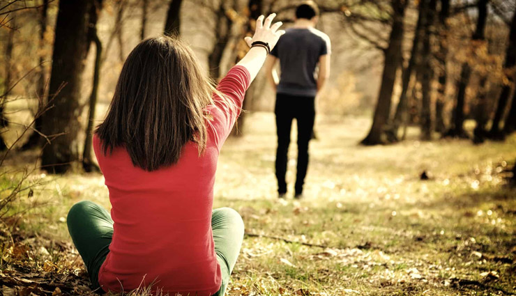 ब्रेकअप होने से टूट गया दिल... घबराने से नहीं चलेगा काम, इसमें भी है इतनी भलाई!
