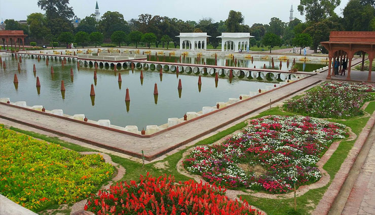 punjab,tourist places,punjab tourist places,sikh religion,khalsa,lassi,amritsar,jalandhar,ludhiana,tourism article in hindi