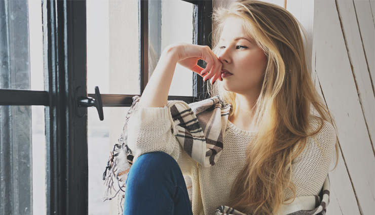 depression,depression symptoms,depression reasons,depression solutions,friends,office,psychologist,health article in hindi