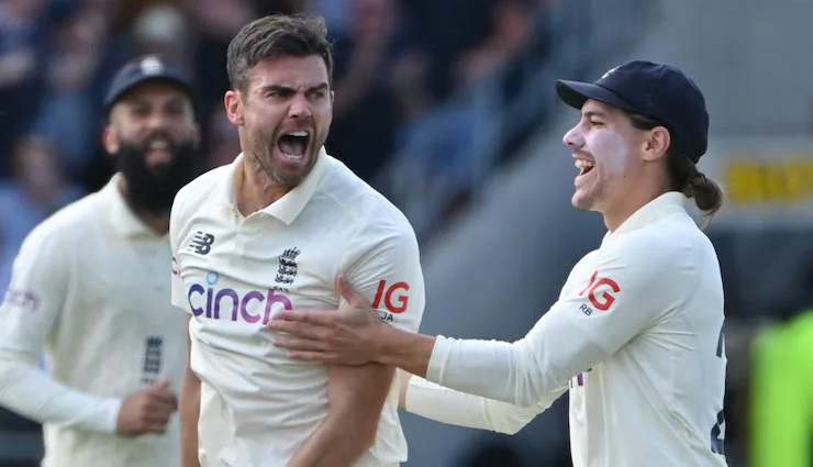 rishabh pant,virat kohli,headingley test,third test,india,england,india vs england,james anderson,misbah ul haq,sports news in hindi