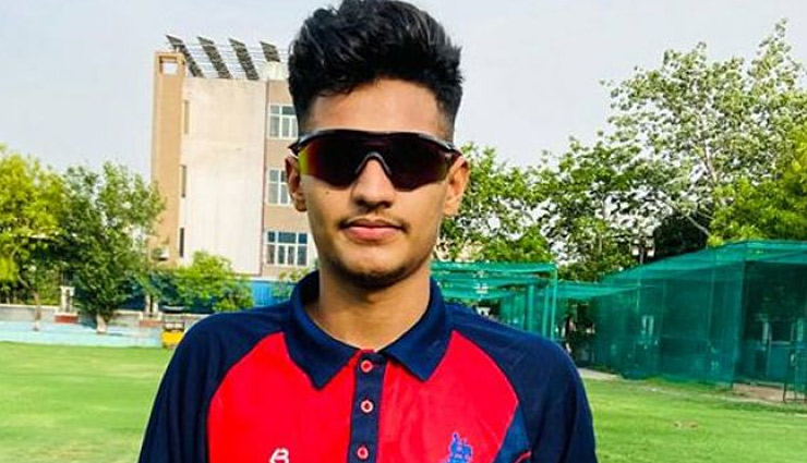 ashes series,first test,england,australia,u-19 asia cup,yash dhull,sports news in hindi