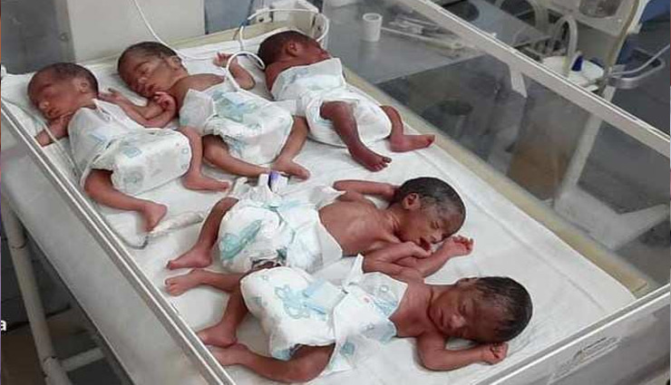 normal delivery of five babies,mother gives birth to five babies,chc barabanki,weird news