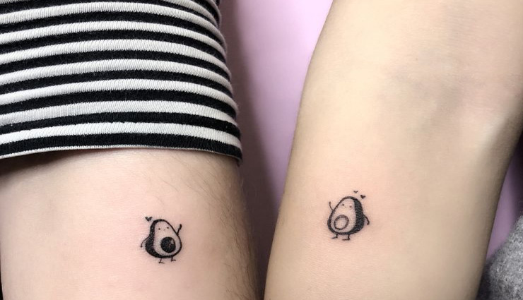 tattoo,couples,couples tattoo,king and queen crowns tattoo,name and date tattoo,fingerprint tattoo,matching tattoos,connecting tattos