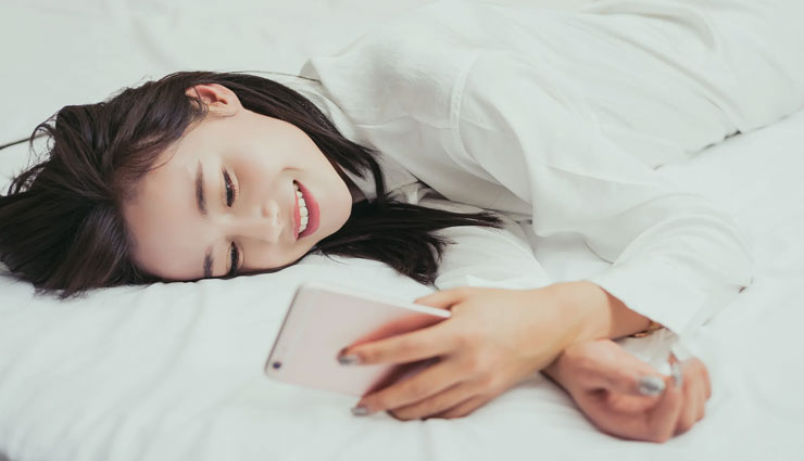 Long Distance Relationship : दूर रहने पर भी जुड़े रह सकते हैं दिल, बस! इन बातों का रखें ध्यान long distance relationship,relation,husband,wife,partner,insecure,surprise,love feeling,believe,mature,time management,dedication,relationship article in hindi