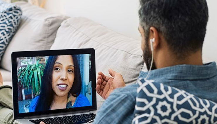 Long Distance Relationship : दूर रहने पर भी जुड़े रह सकते हैं दिल, बस! इन बातों का रखें ध्यान long distance relationship,relation,husband,wife,partner,insecure,surprise,love feeling,believe,mature,time management,dedication,relationship article in hindi