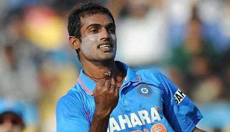 रमीज राजा ने माना भारत का एहसान! लोकेश राहुल बने पंजाब के नं.1 बल्लेबाज, मिथुन ने लिया संन्यास
ramiz raja,lokesh rahul,abhimanyu mithun,pakistan,pcb,ipl-14,punjab kings,sports news in hindi