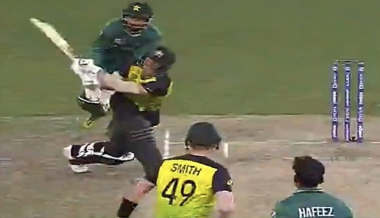 t20 world cup,devon conway,babar azam,david warner,gautam gambhir,harbhajan singh,sports news in hindi