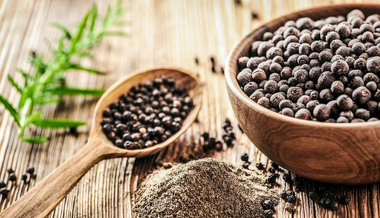 coronavirus,corona period,immunity,corona immunity,immune system,clove,black pepper,holy basil,turmeric,giloy,health article in hindi