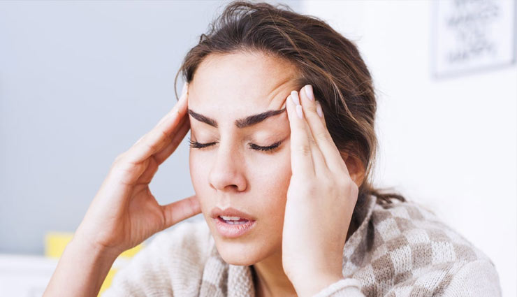 coconut water,nariyal pani,coconut water benefits,coconut water health,coconut,kidney stone,headache,pregnant lady,health article in hindi