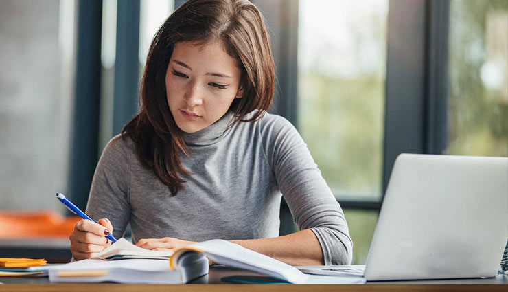 पढ़ाई से तय होती है करियर की दिशा... Study Skills में सुधार के लिए इन टिप्स को अपनाएं study skill,students,study skill students,reading,education,distractions,sleep,active break,multitasking