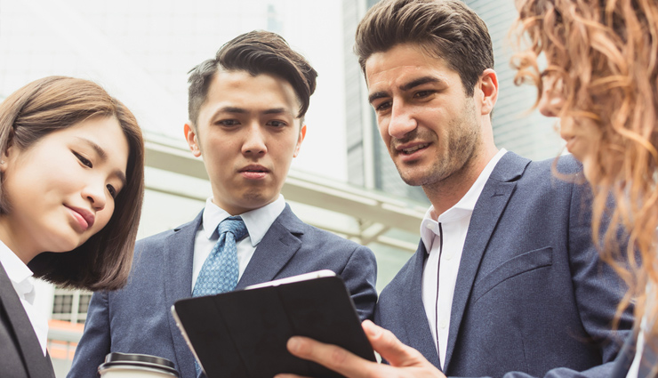 इस मुश्किल दौर में भी है बढ़िया सैलरी की हसरत... तो करना होगा इन बातों पर अमल coronavirus,salary,good salary,corona,corona period,covid-19,corona epidemic,contacts,resume,multi tasking