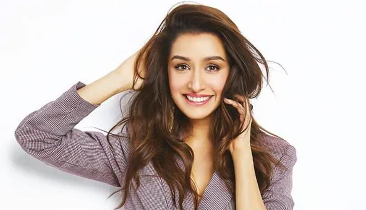 ahan shetty,shraddha kapoor,rajinikanth,Akshay Kumar,suniel shetty,bollywood news in hindi