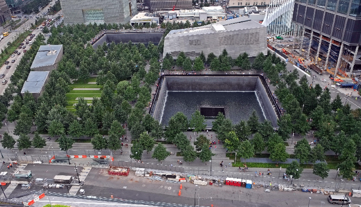 new york landmarks,nyc attractions,must-see spots nyc,iconic nyc destinations,tourist spots new york,nyc sightseeing,top nyc landmarks,new york city travel,nyc tourism,new york city attractions,nyc travel guide,things to do in new york city,nyc points of interest,visiting new york city,exploring nyc